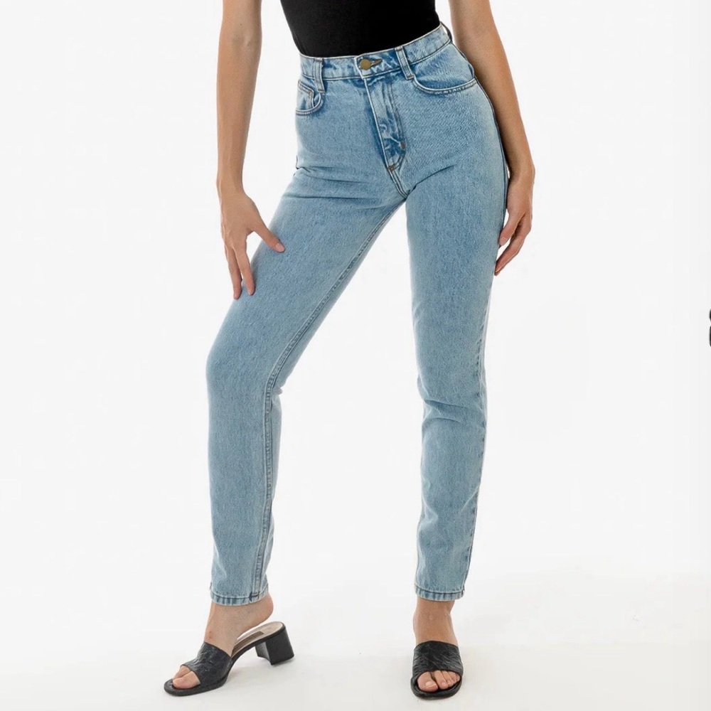 American Apparel High-Waist Tapered Jean 28